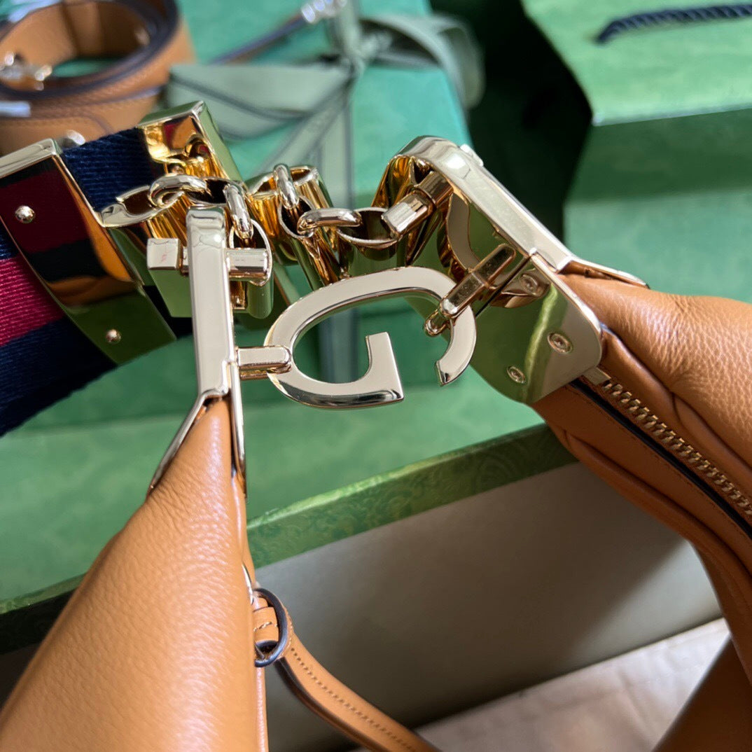 Gucci Attache Small shoulder bag ( Pronta entrega )