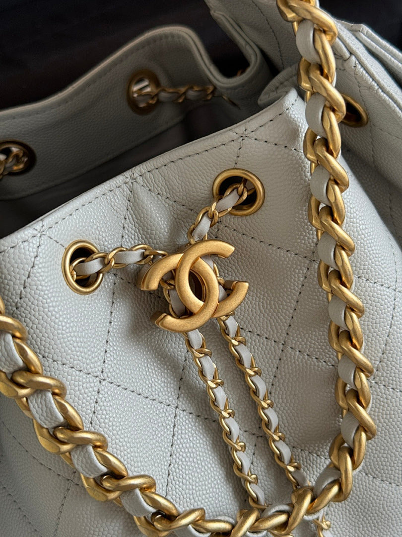 Bolsa Hobo Chanel 25