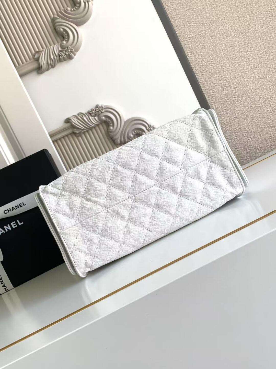 Bolsa Hobo Chanel 25 White