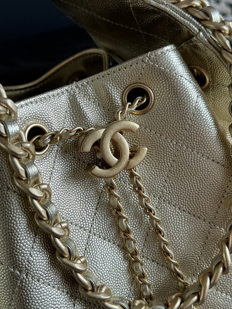 Bolsa Hobo Chanel 25 Metalica