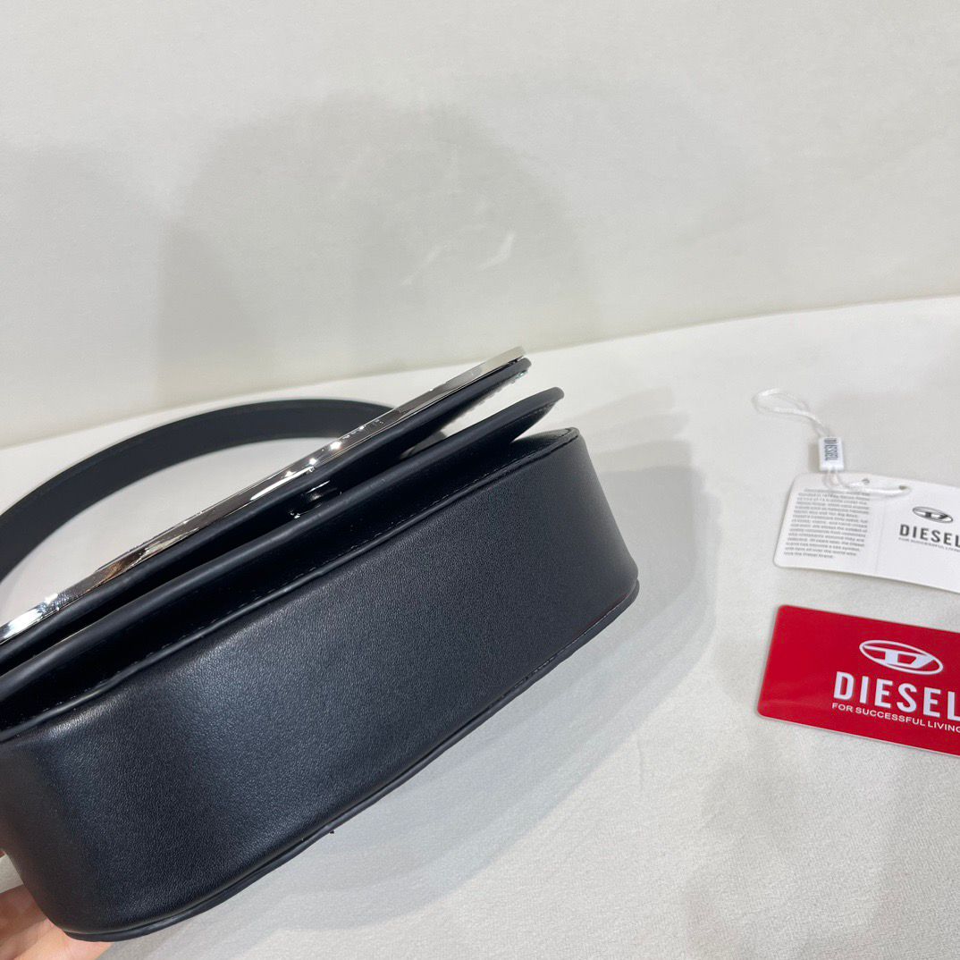 Diesel 1DR Shoulder Bag Nappa Leather Black