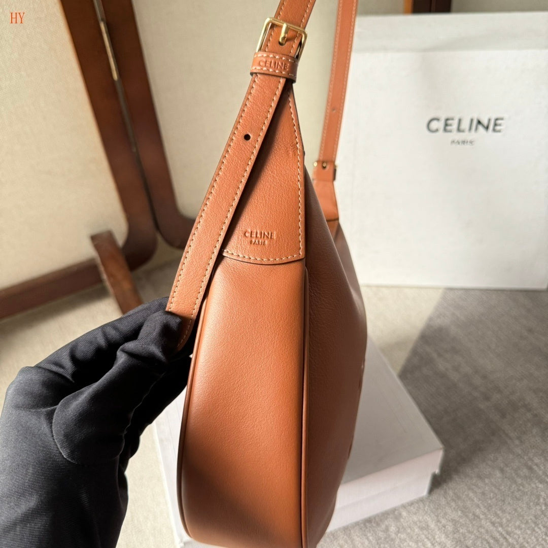 Celine Heloïse Cuir Triomphe Brown