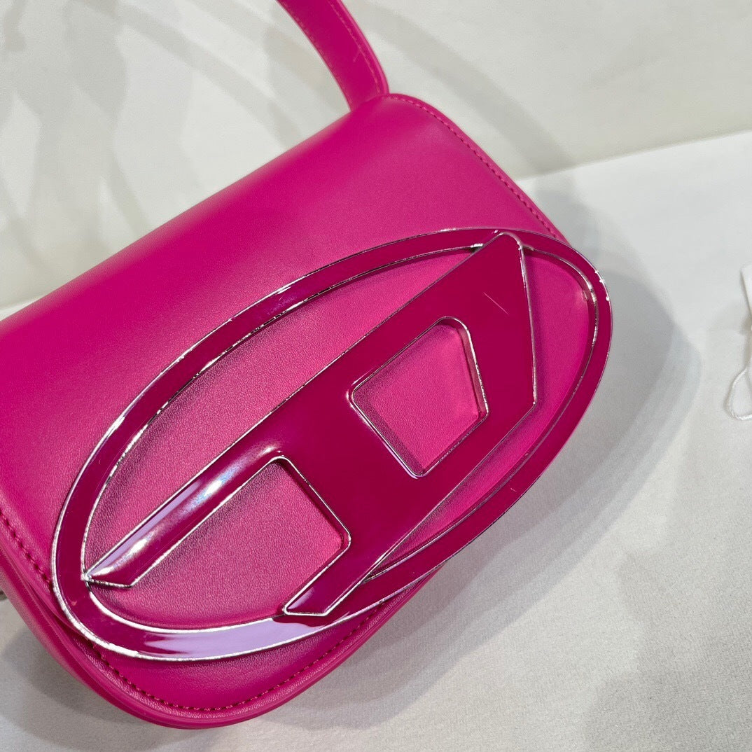 Diesel 1DR Shoulder Bag Nappa Leather pink
