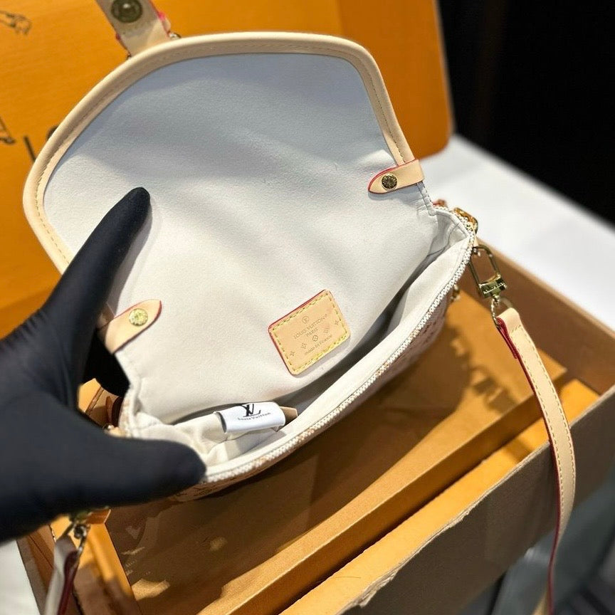 Bolsa Saumur BB Canvas Monogram ( Pronta entrega )