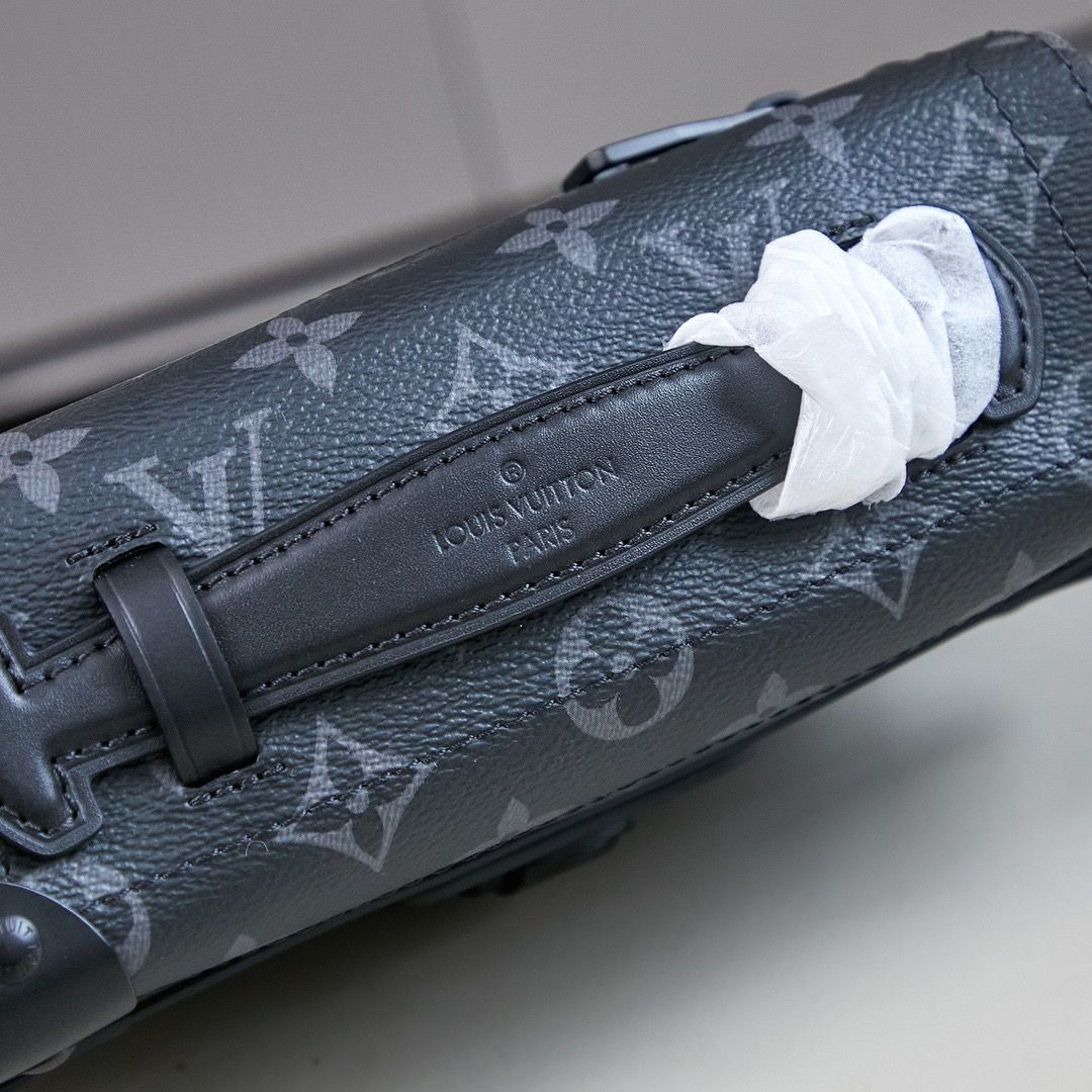 Louis Vuitton Soul Trunk Monogram