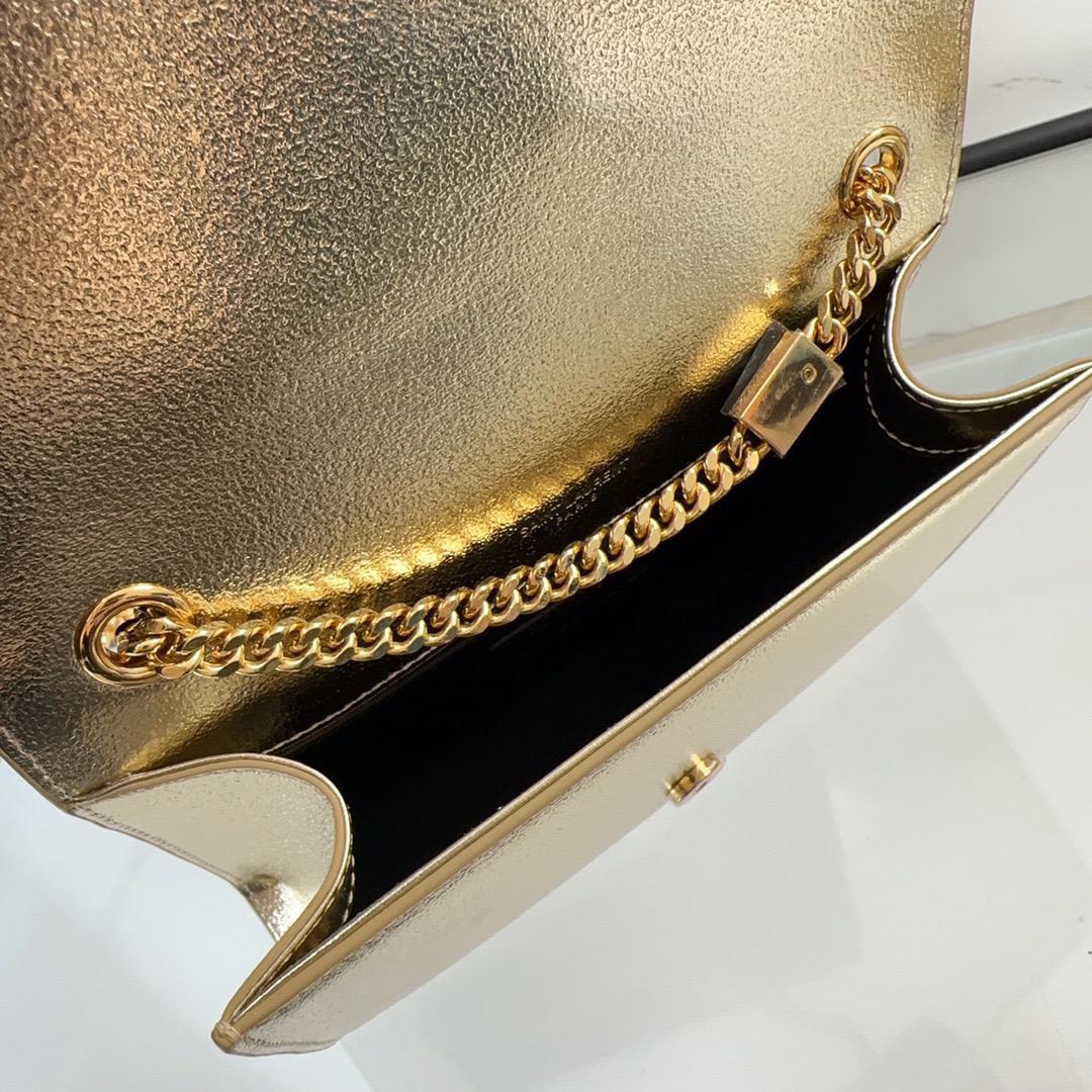 Yves Saint Laurent Gold