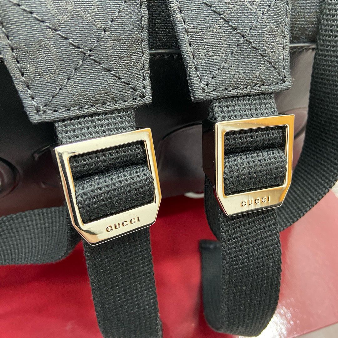 Mochila Gucci Medium GG