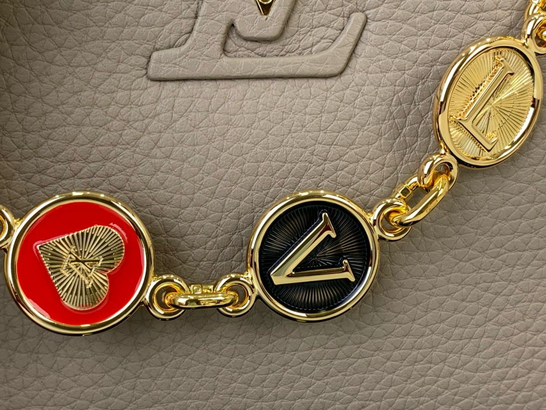 Bolsa LV Small Capucines