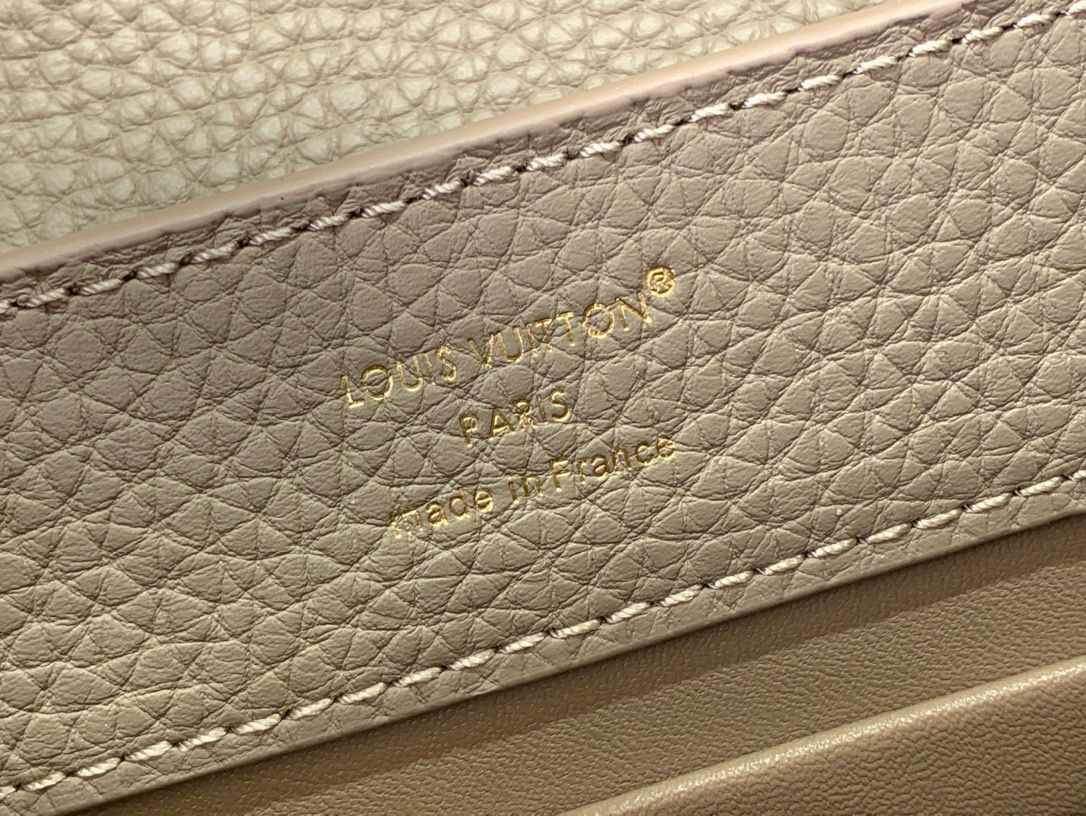 Bolsa LV Small Capucines