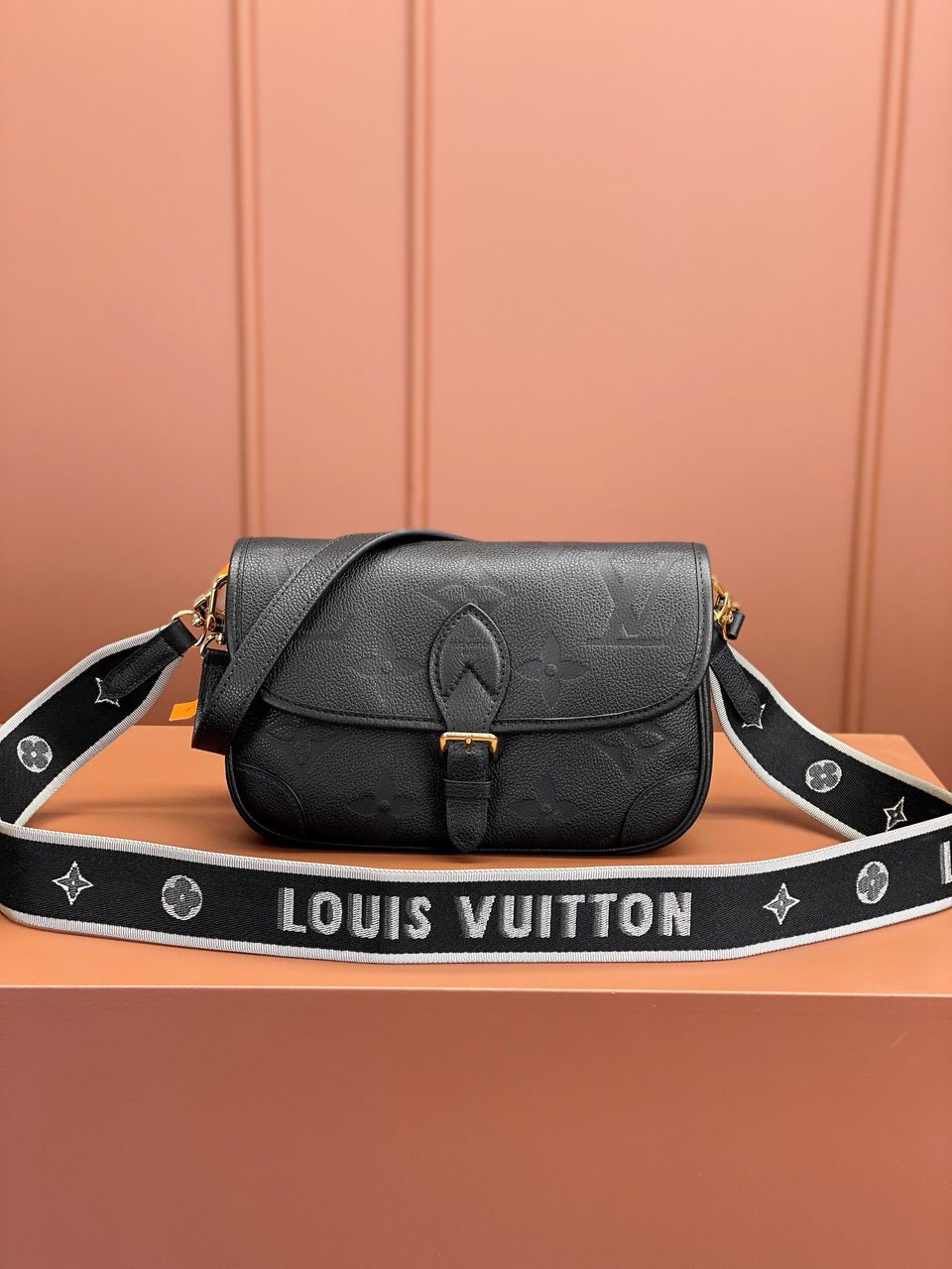 Lv Diane Monogram Empreinte Black