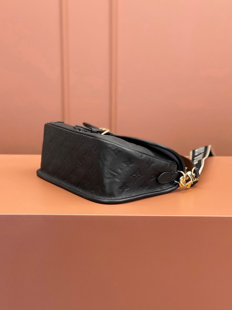 Lv Diane Monogram Empreinte Black