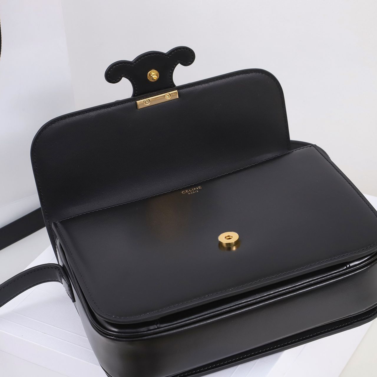 Celine Calfskin Teen Cuir Triomphe Anthracite