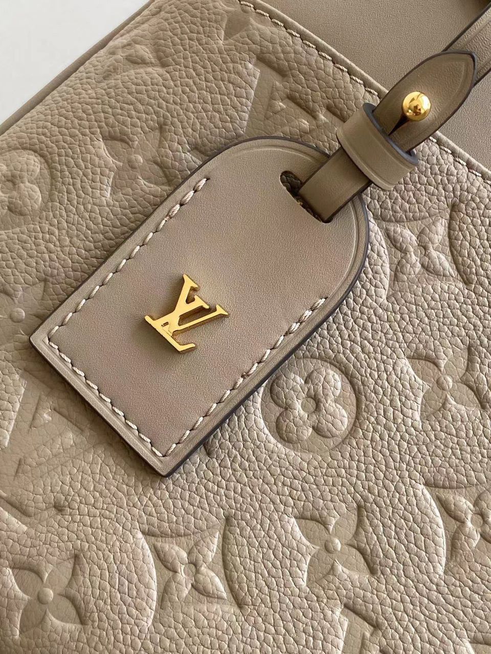Bolsa Louis Vuitton Avenue PM Monogram Empreinte