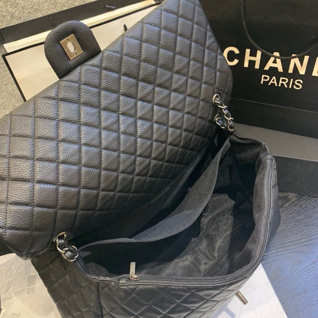 Bolsa Chanel XXL Flap Bag
