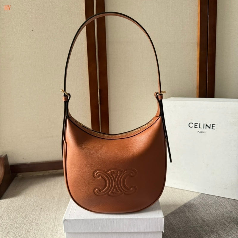 Celine Heloïse Cuir Triomphe Brown