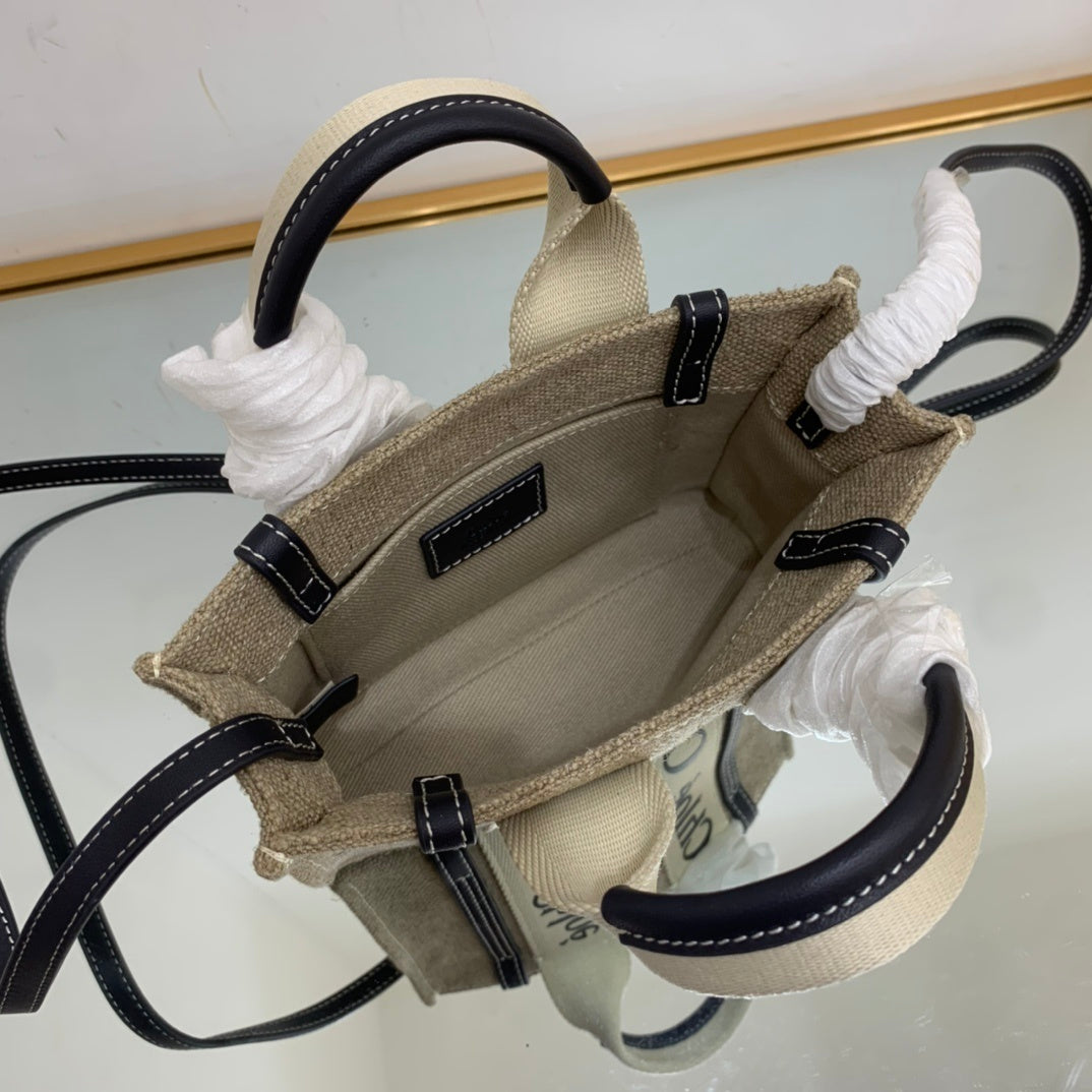 Chloé Nano Woody Tote Bag
