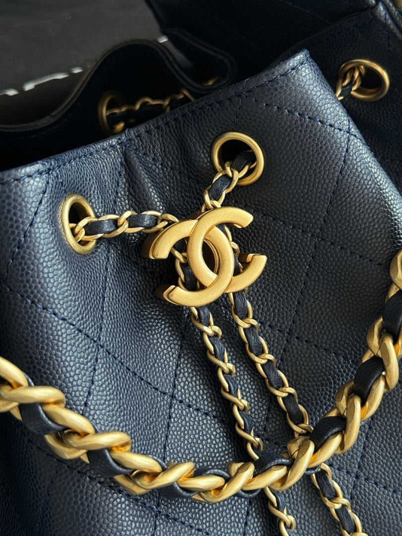 Bolsa Hobo Chanel 25