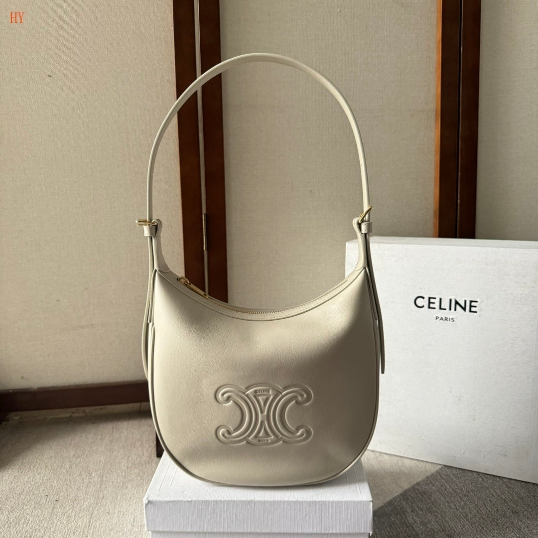 Celine Heloïse Cuir Triomphe Off White