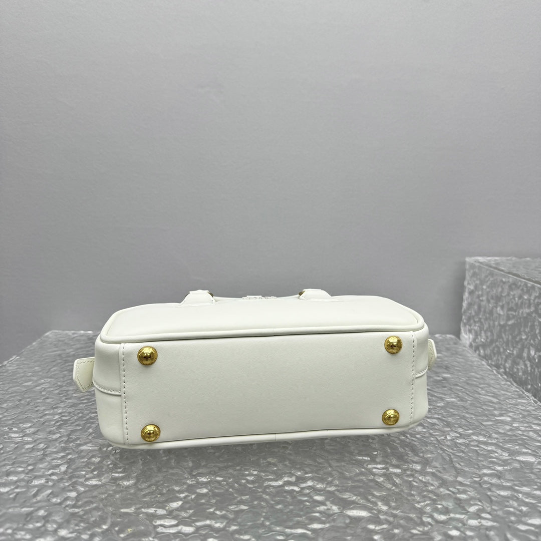 Bolsa Miu Miu Arcadie Leather Bag