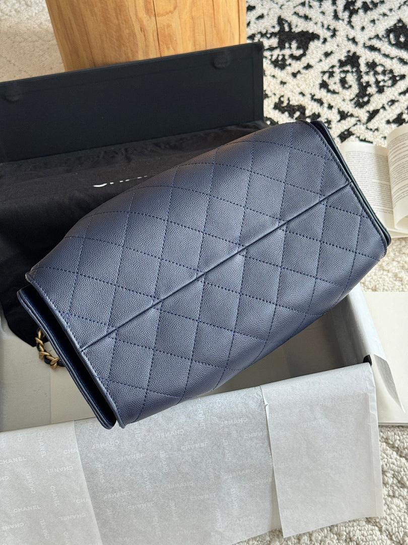 Bolsa Hobo Chanel 25