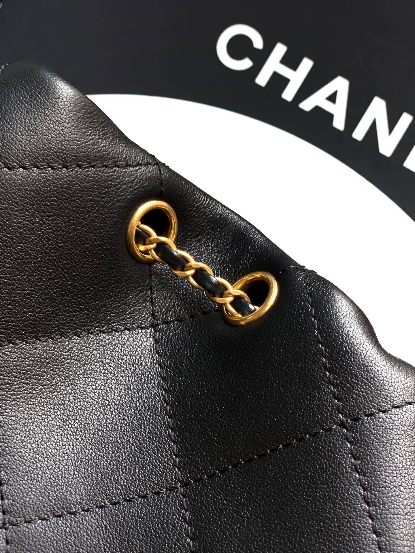 Chanel Hobo Bag Black