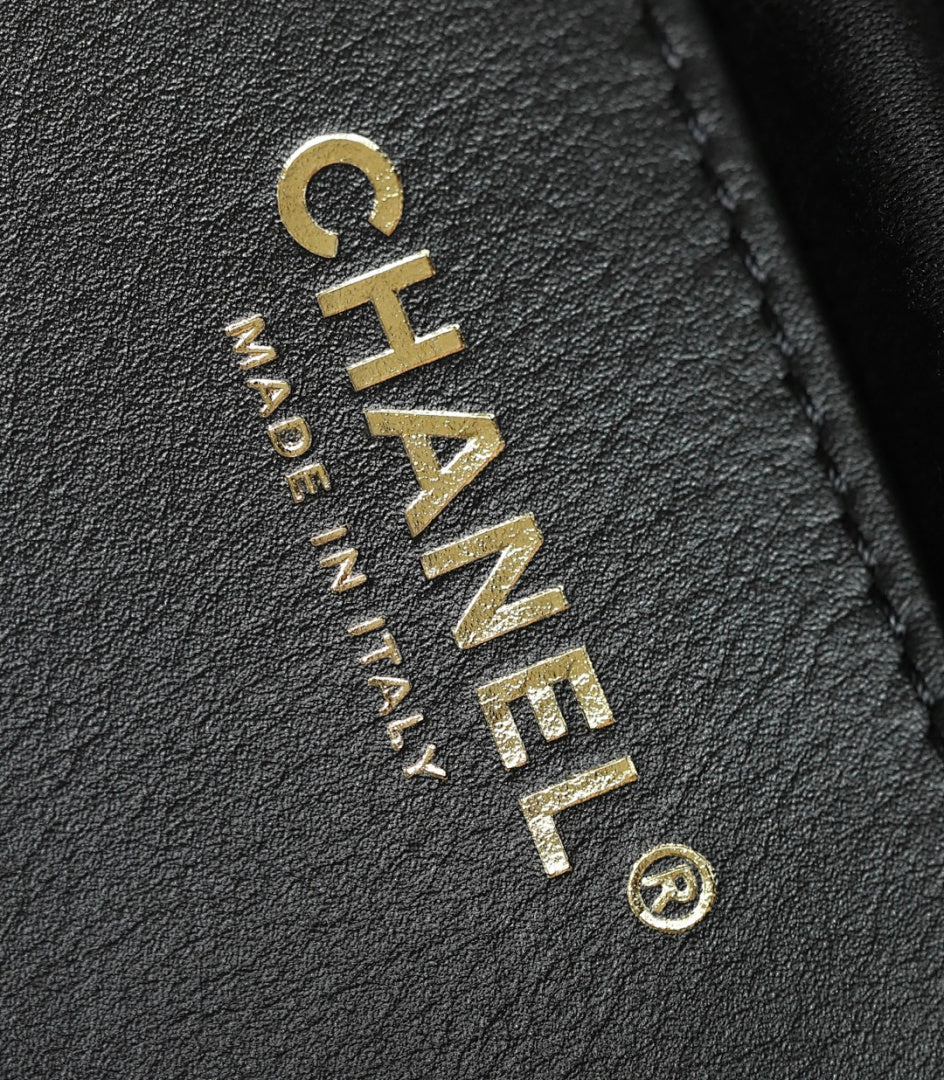 Bolsa Hobo  Chanel 25