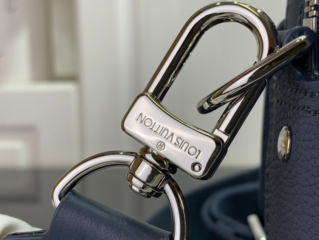 Lv Fastline Messenger Aerogram Marine