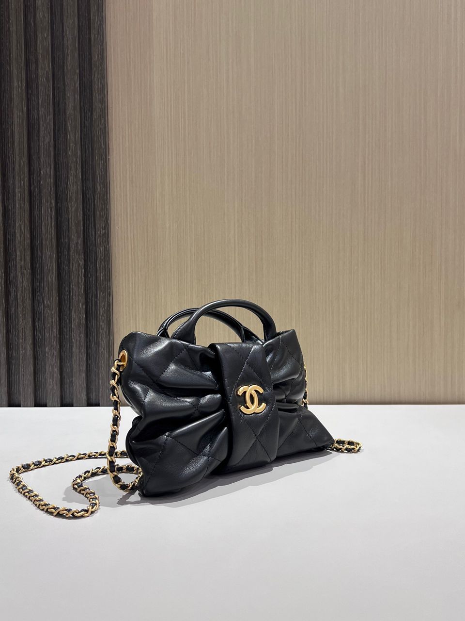 Mini Bolsa de Laço Chanel