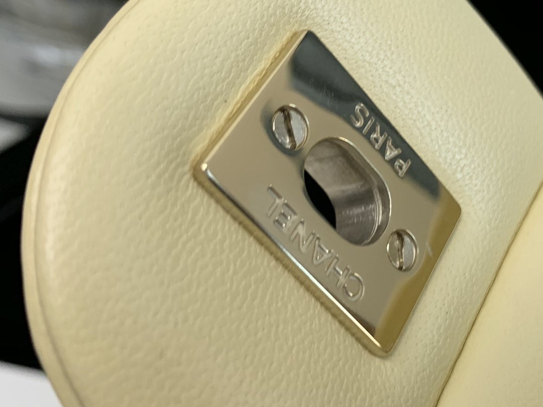 Chanel Classic Double Flap Quilted Medium Beige Clair ( Pronta entrega )