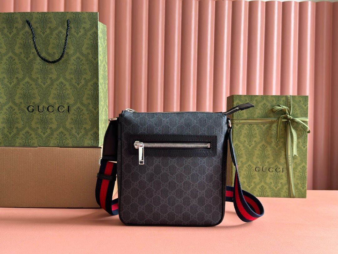 GUCCI SMALL GG CROSSBODY BAG