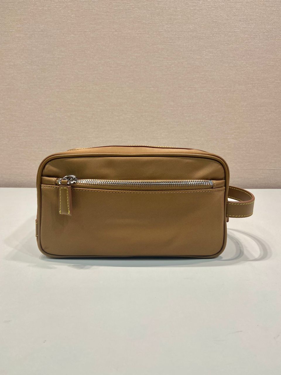 Prada Necessaire de re-nylon