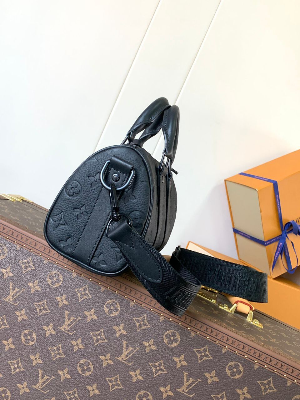 Louis Vuitton Sac Keepall Bandouliére 25