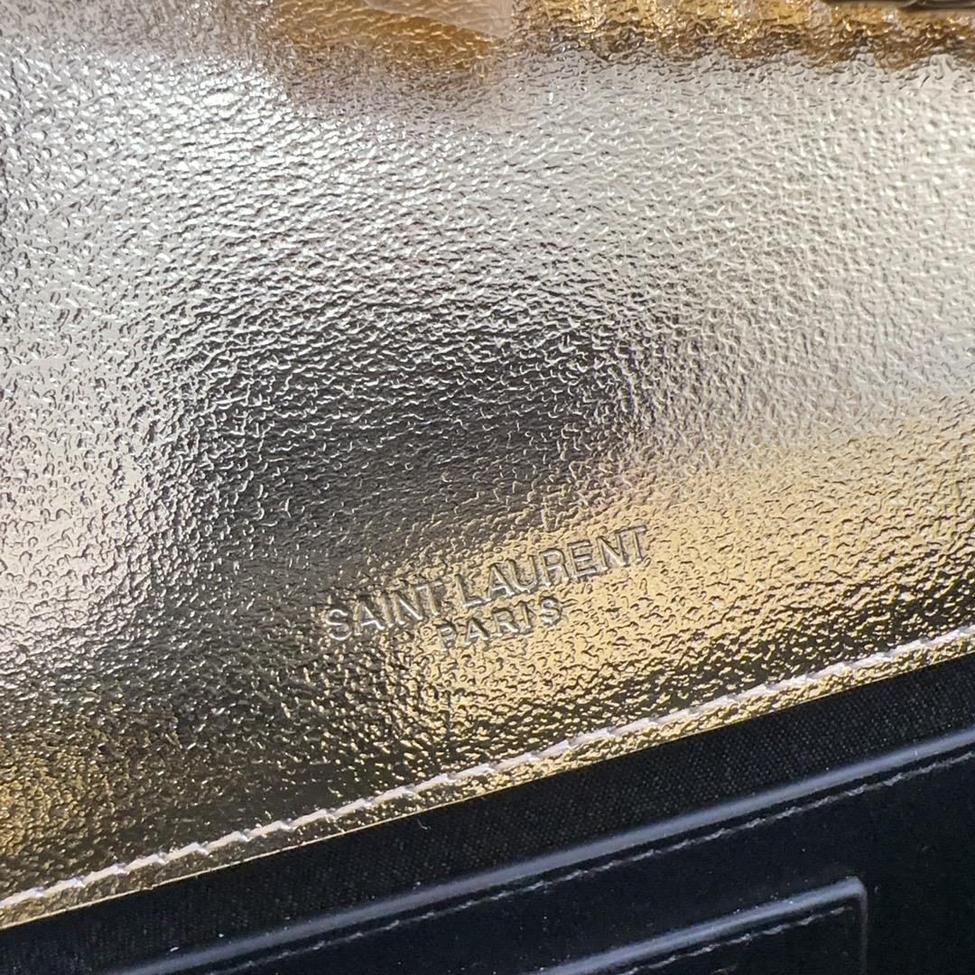 Yves Saint Laurent Gold