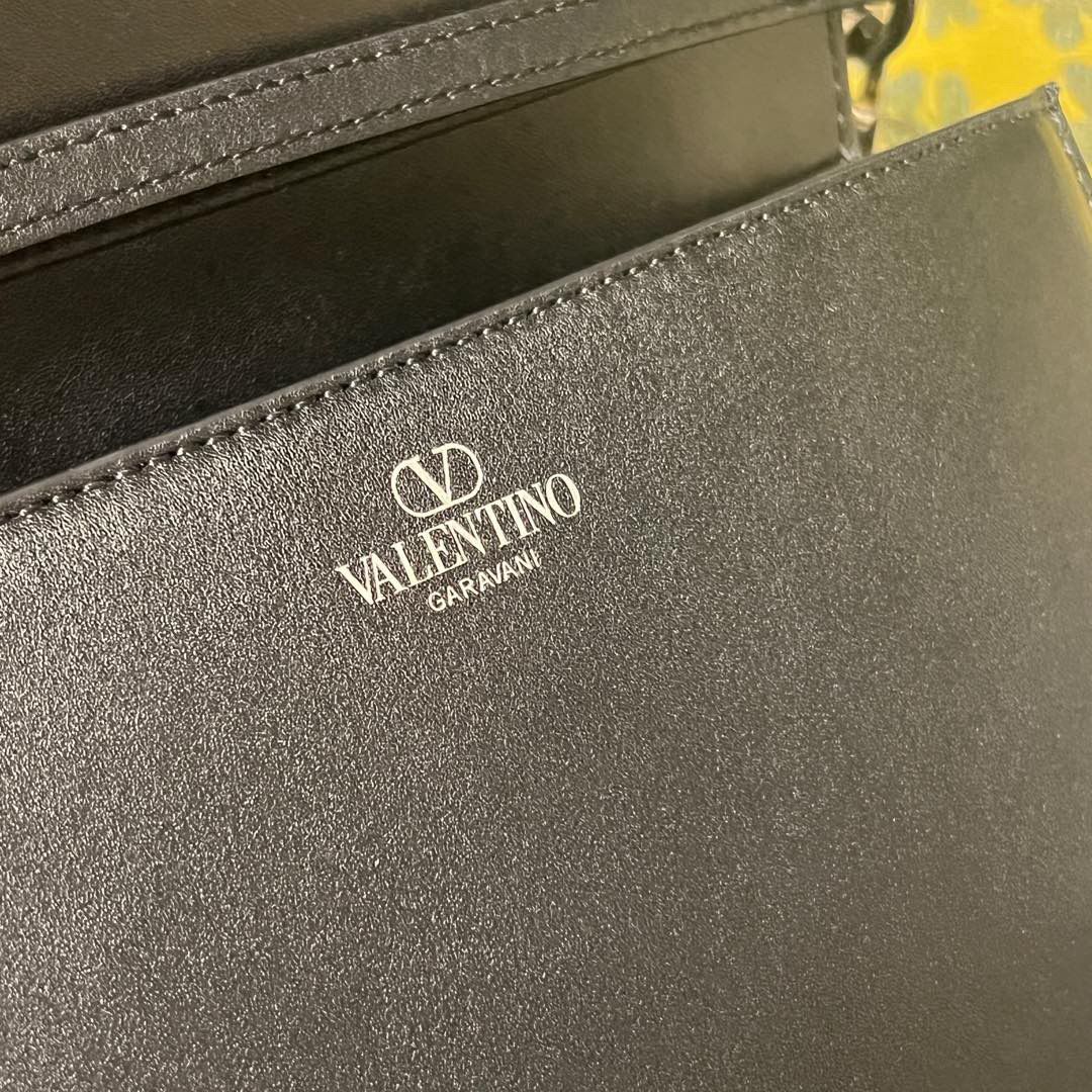 Bolsa de ombro Valentino Garavani Locò