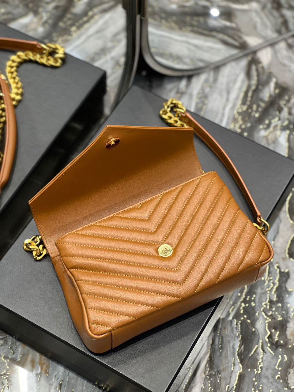 Yves Saint Laurent College Medium