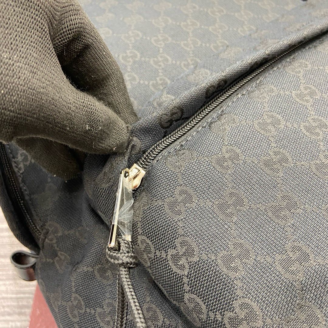 Mochila Gucci Medium GG