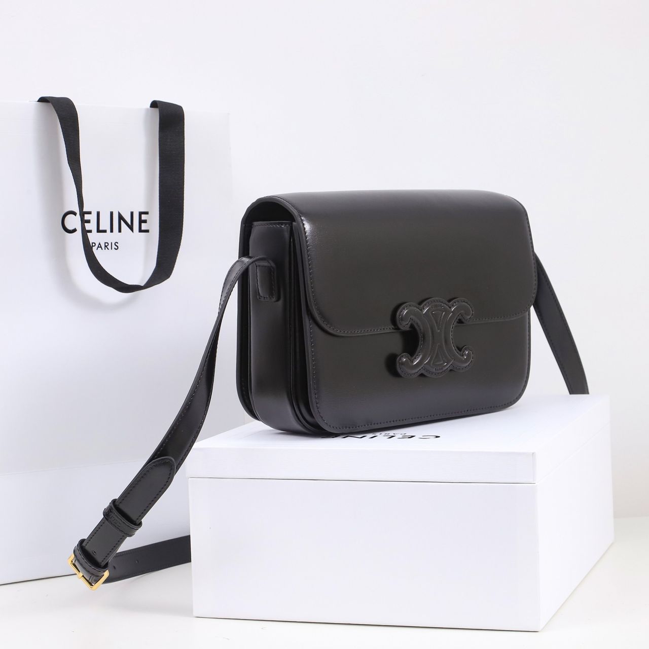Celine Calfskin Teen Cuir Triomphe Anthracite