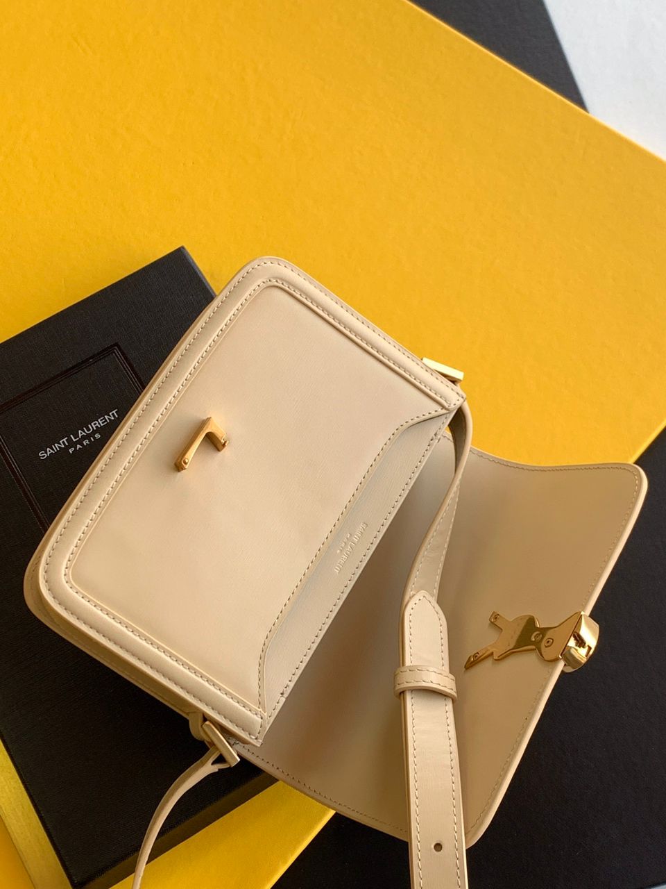 Yves Saint Laurent Satchel Solferino Bege