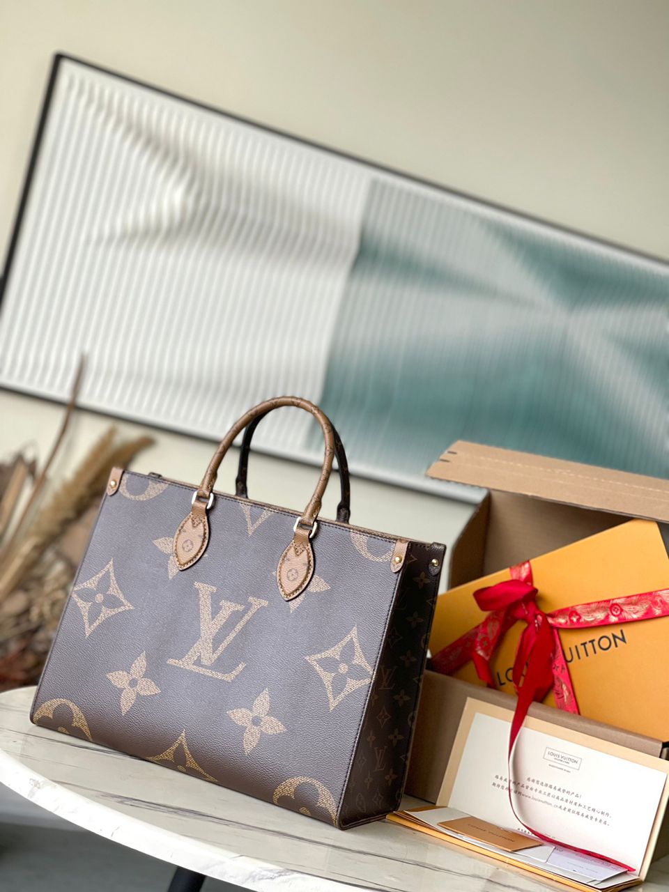 LV OnTheGo Reverse Monogram