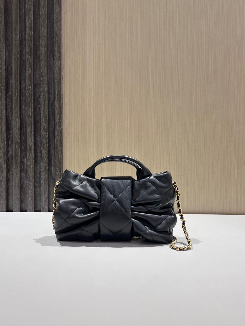 Mini Bolsa de Laço Chanel