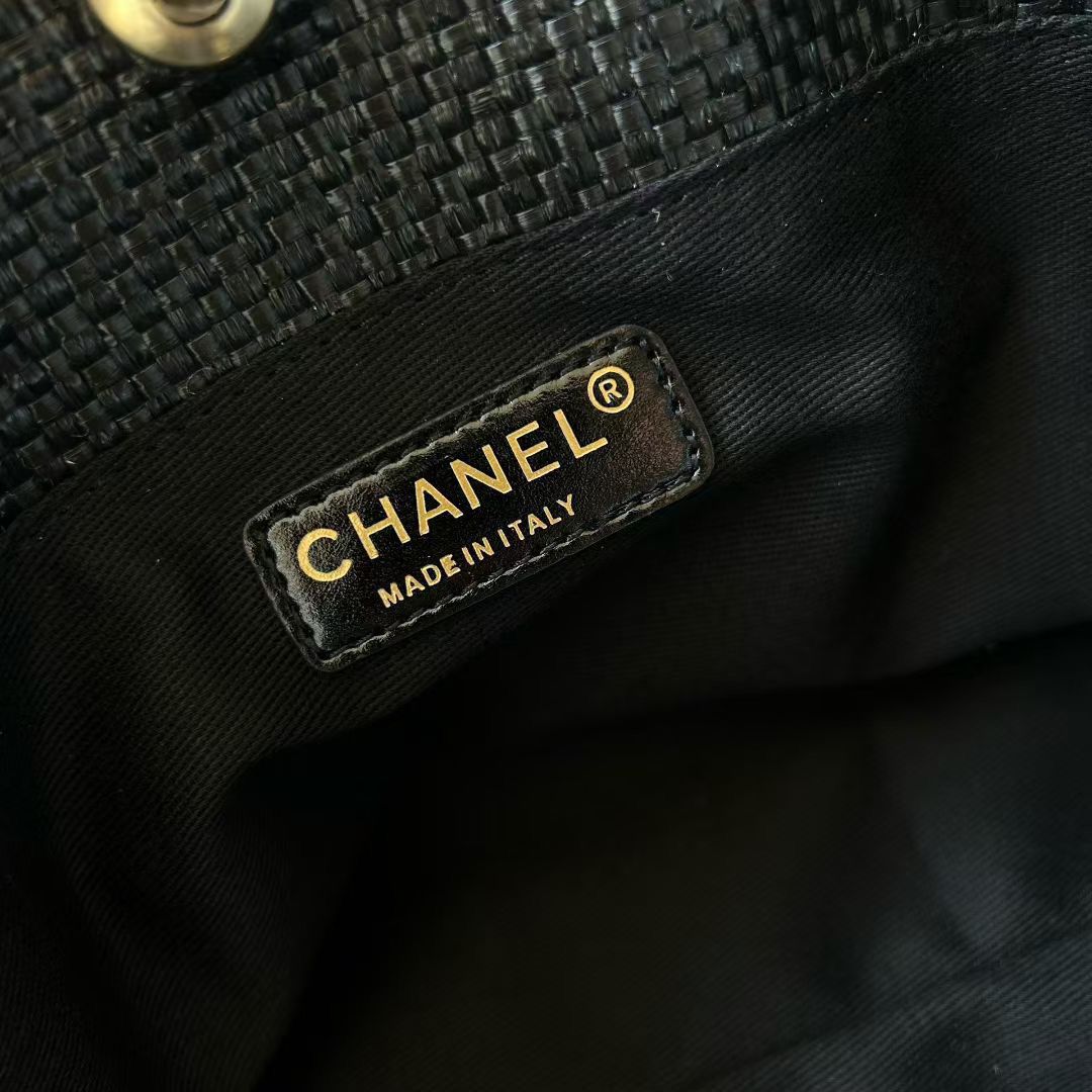 CHANEL Canvas com Efeito em Ráfia