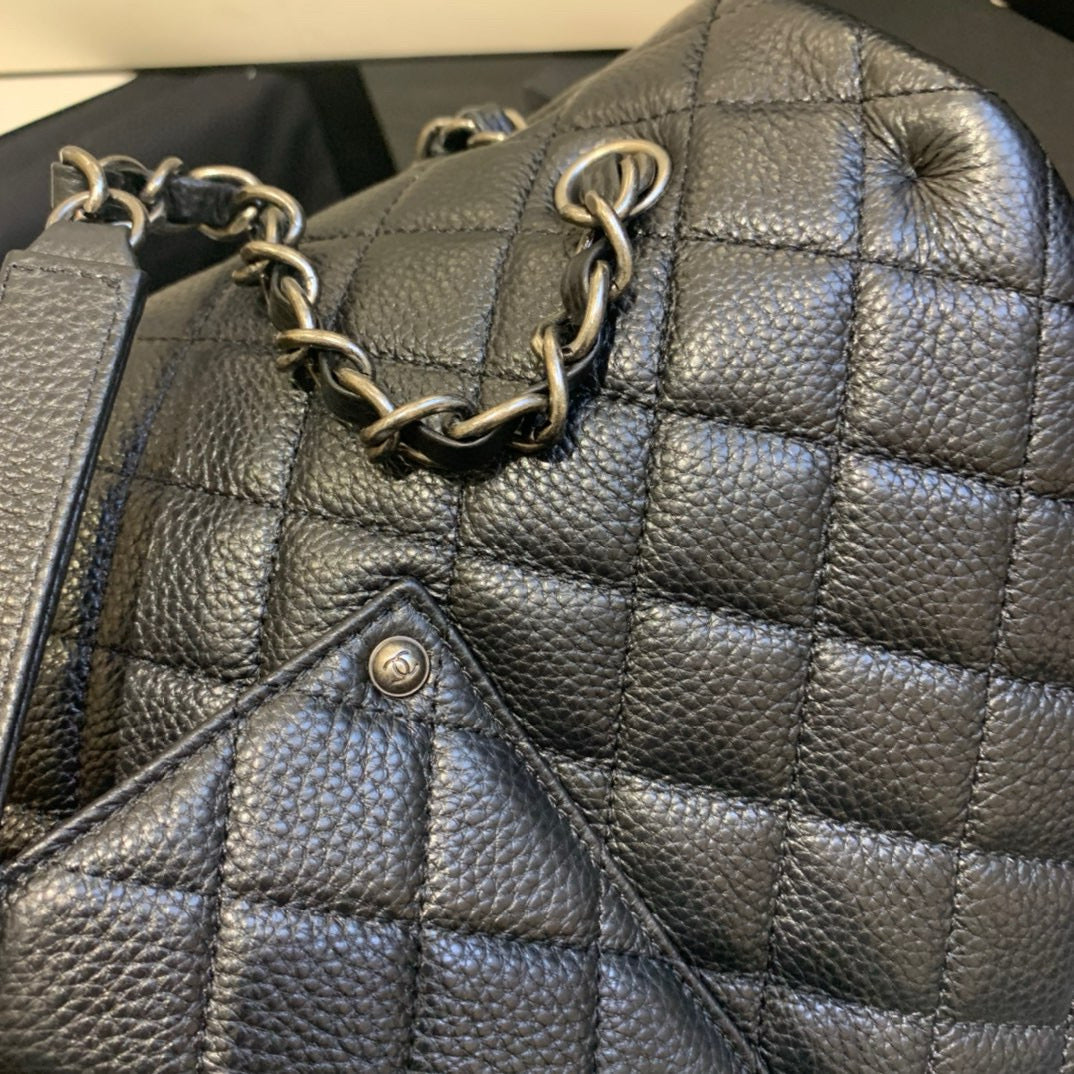 Bolsa Chanel XXL Flap Bag