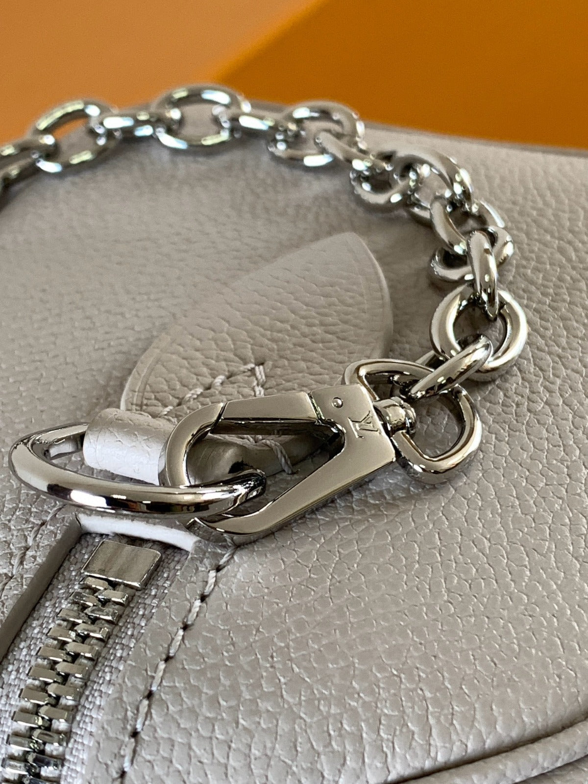 Louis Vuitton Speedy Bandoulière 20