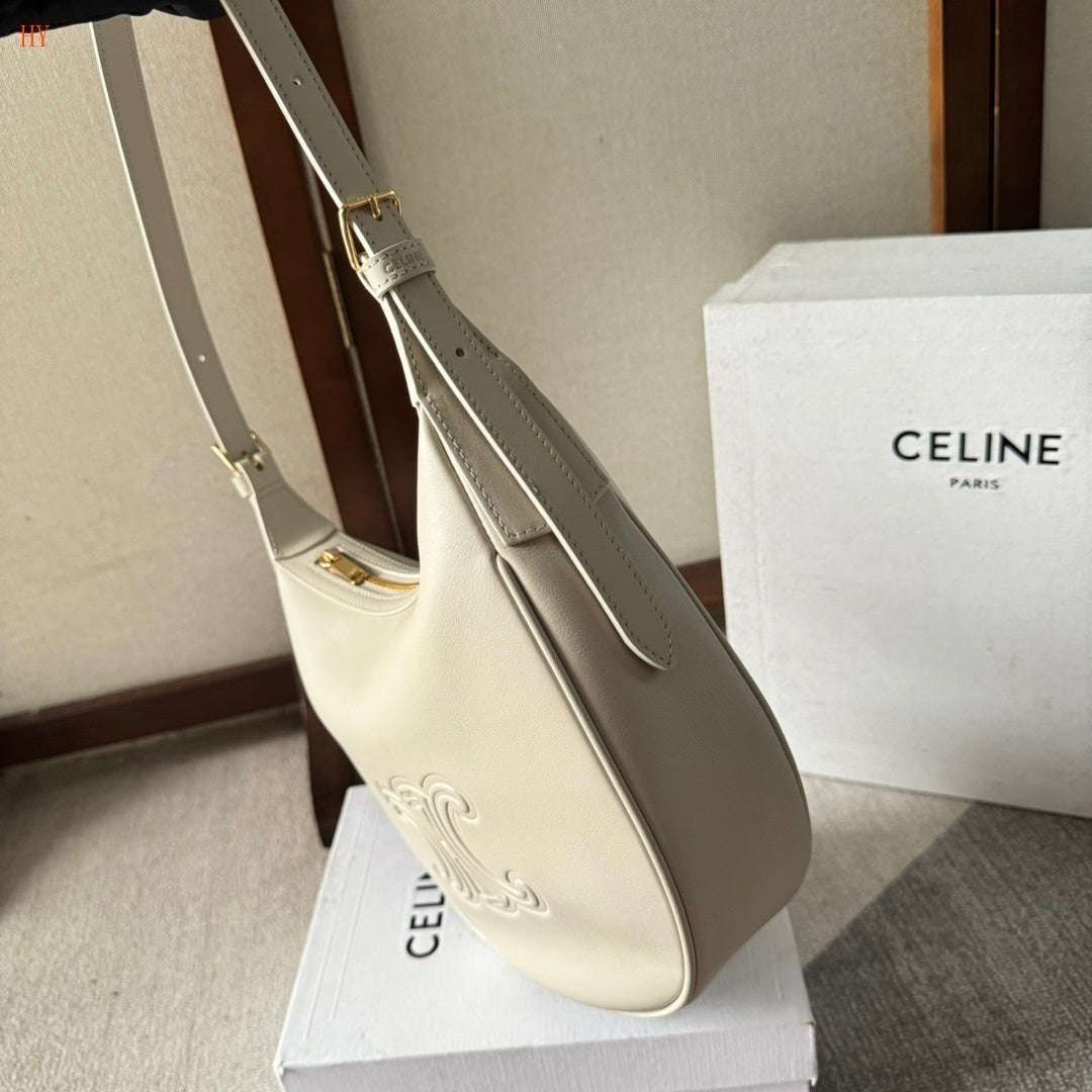 Celine Heloïse Cuir Triomphe Off White
